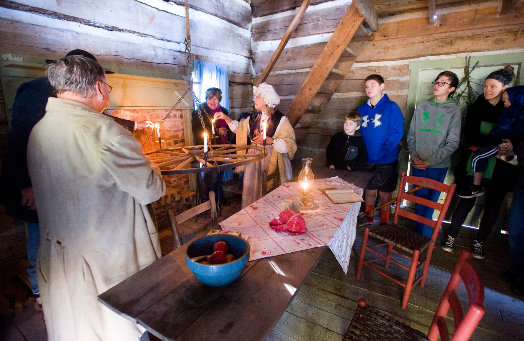 Independence Pioneer Village Christmas (1)